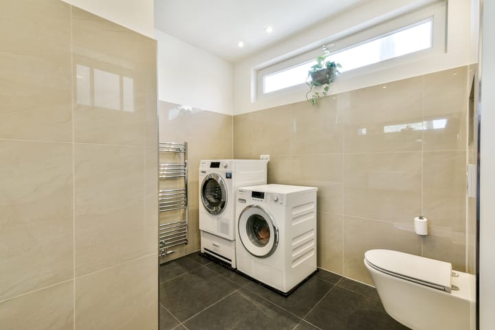 Photo 30 of Von Guerickestraat 70