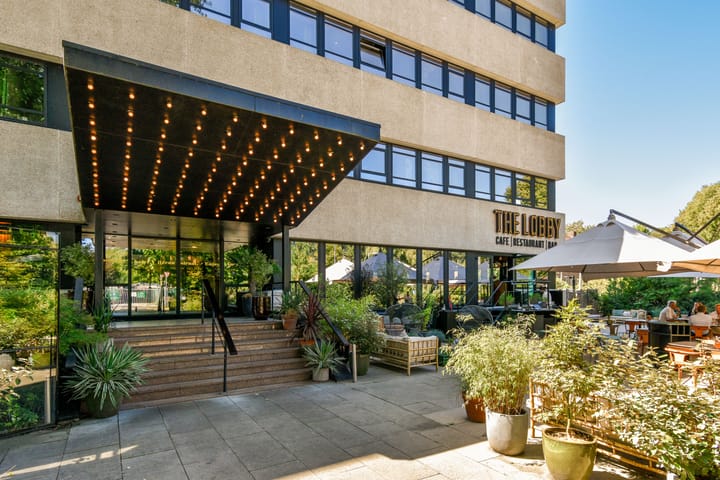 Photo 36 of Von Guerickestraat 70