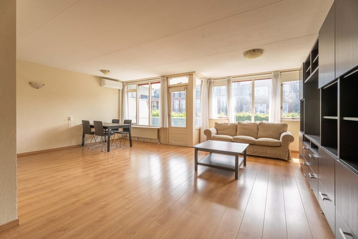 Photo 3 of Beatrixstraat 13