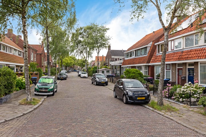 Photo 8 of Bijenhofstraat 3