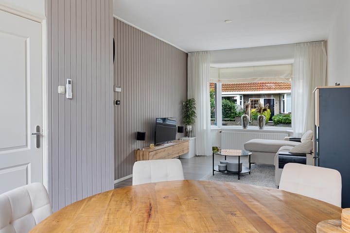 Photo 16 of Bijenhofstraat 3