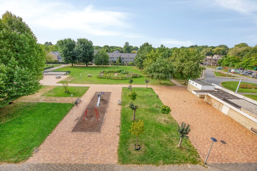 Foto 26 van Loplein 58