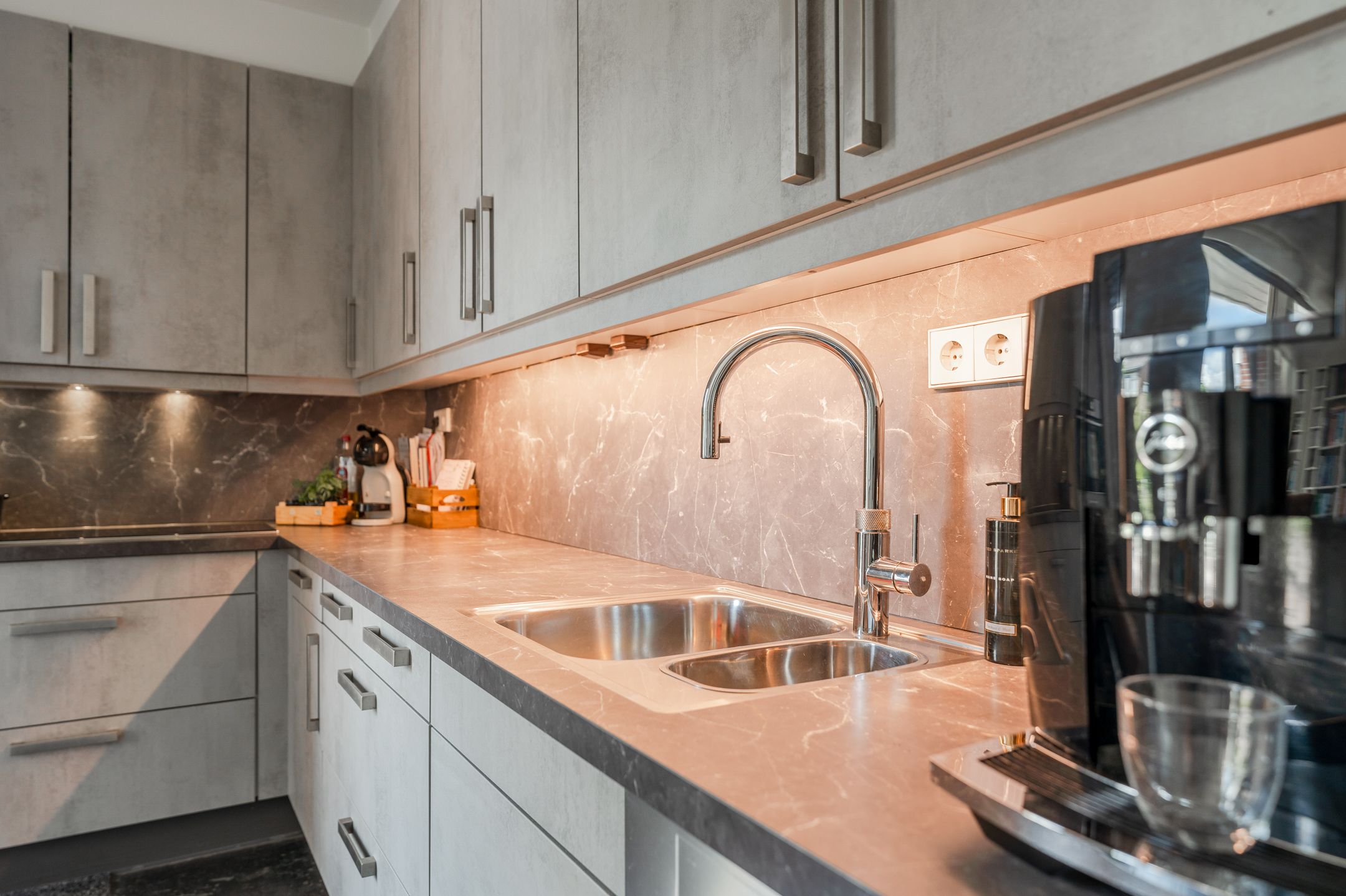 Foto 24 van De Savornin Lohmanlaan 51