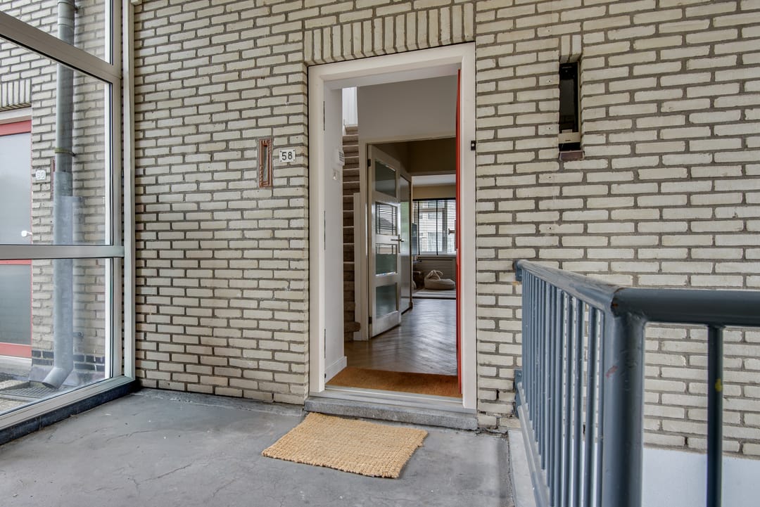Photo 26 of Demerstraat 58
