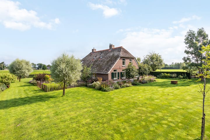 Photo 2 of Voorslagenweg 5