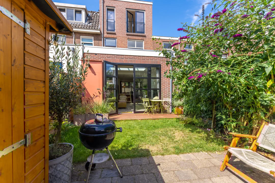 Photo 16 of Adriaen van Ostadelaan 86