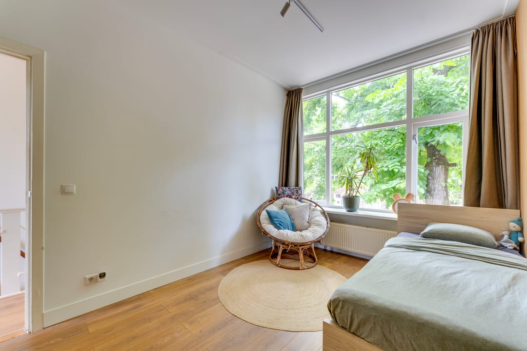 Photo 22 of Adriaen van Ostadelaan 86