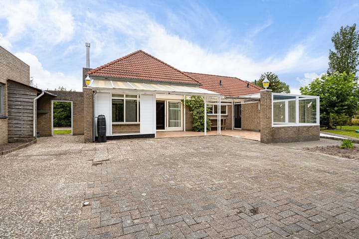 Photo 10 of K. ter Laanstraat 33