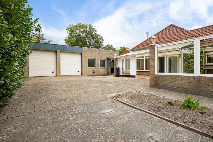 Photo 12 of K. ter Laanstraat 33