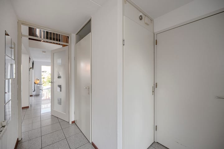 Foto 2 van Maldivenweg 110