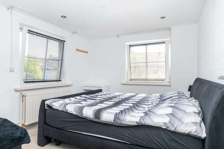 Photo 30 of Kruisbergsestraat 21