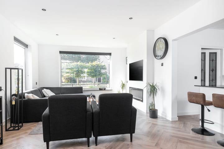 Photo 15 of Kruisbergsestraat 21