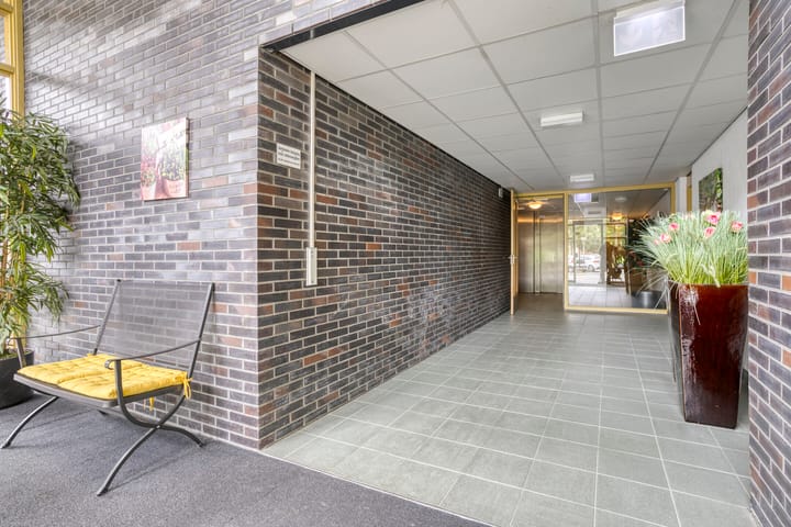 Foto 4 van Marga Klompéhof 100