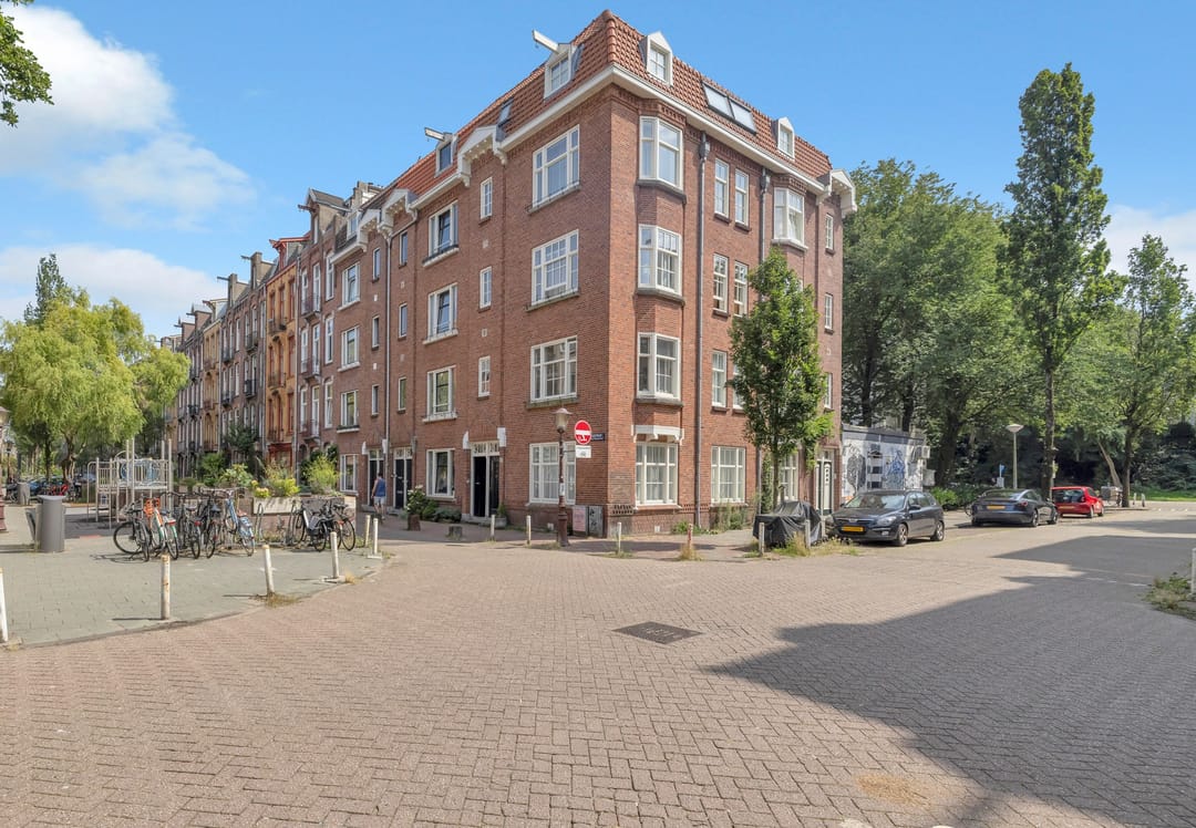 Foto 1 van Vrolikstraat 202-AH