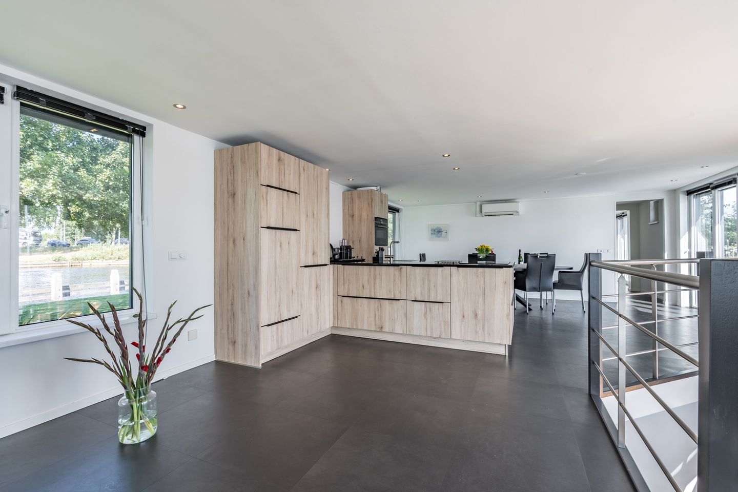 Photo 14 of Veneweg 251-P