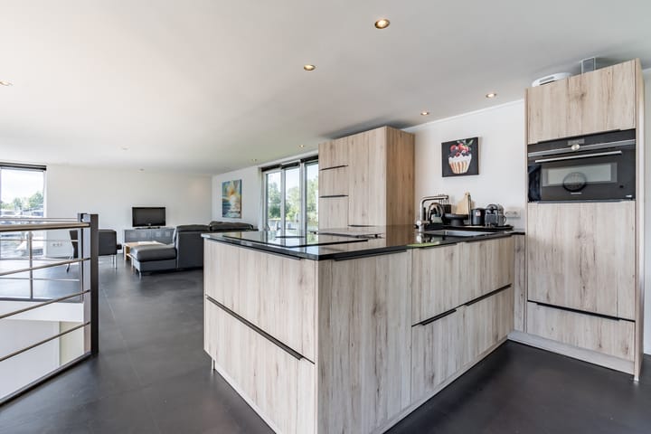 Foto 15 van Veneweg 251-P