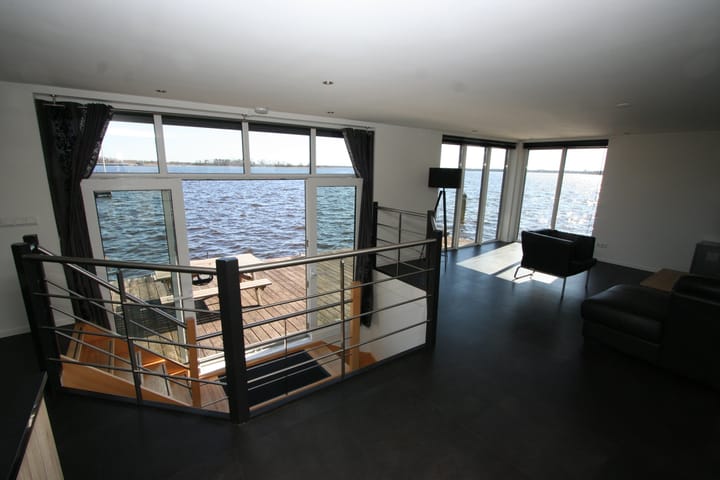 Foto 18 van Veneweg 251-P