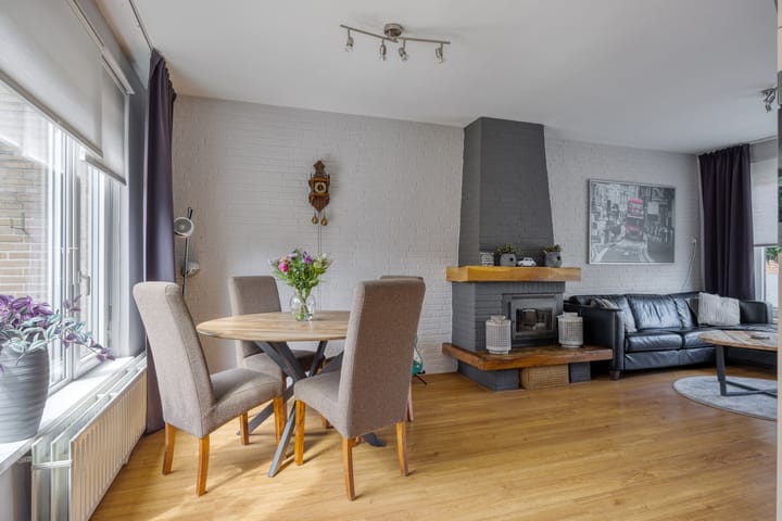 Foto 12 van Robijnlaan 51