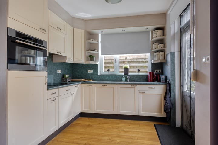 Foto 13 van Robijnlaan 51