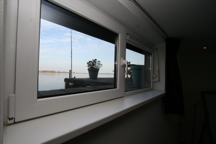 Foto 30 van Veneweg 251-P