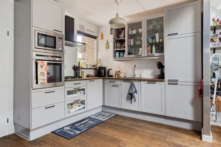 Foto 10 van Adelbertweg 8