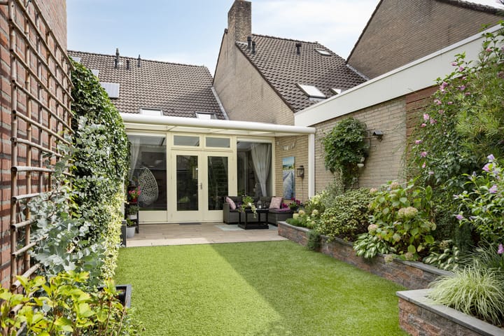 Foto 30 van Adelbertweg 8