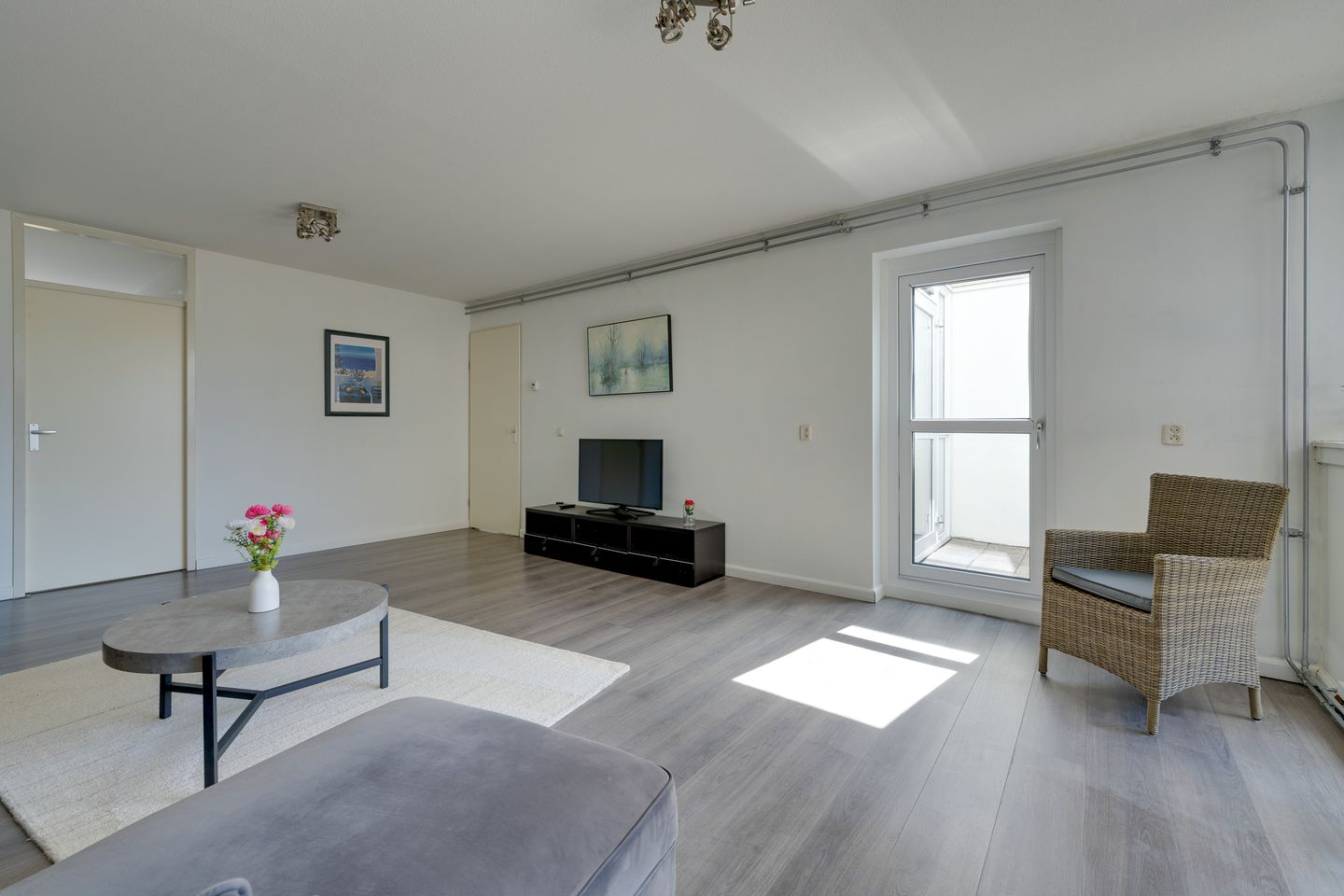 Photo 10 of Buitendraaierij 31