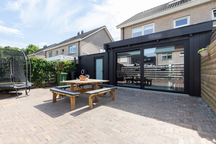 Foto 17 van Pluit 10