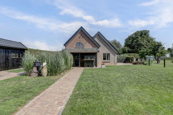 Foto 4 van Burgemeester van der Lelystraat 103