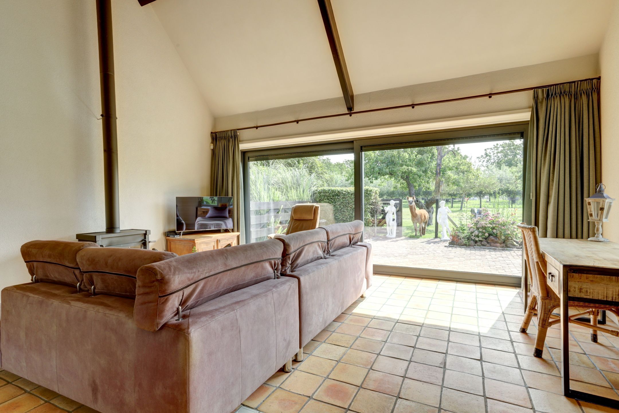 Foto 12 van Burgemeester van der Lelystraat 103