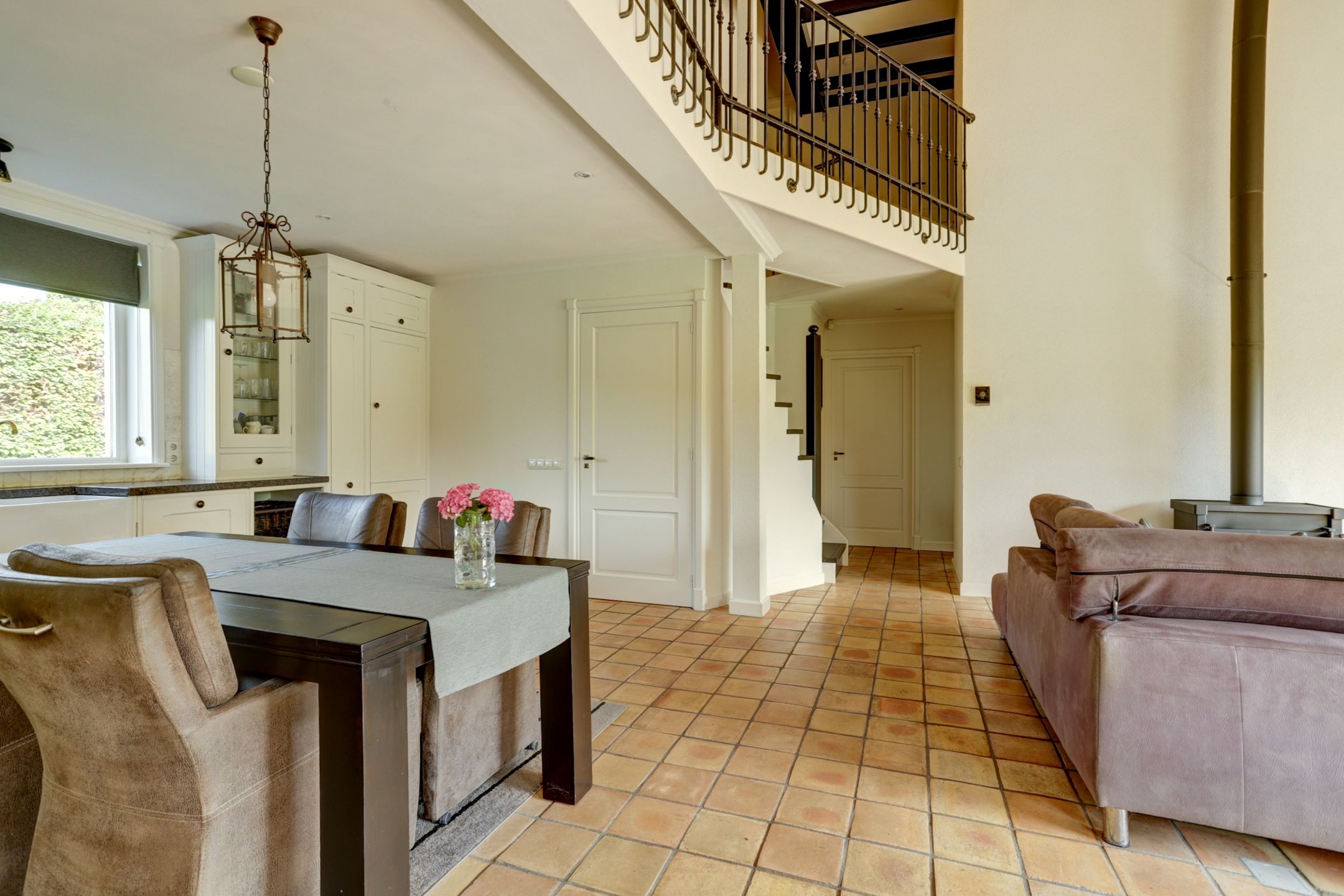 Foto 15 van Burgemeester van der Lelystraat 103