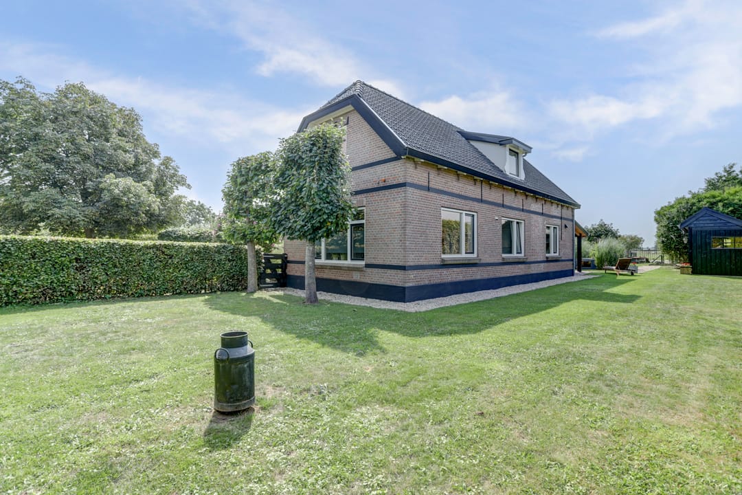 Foto 31 van Burgemeester van der Lelystraat 103