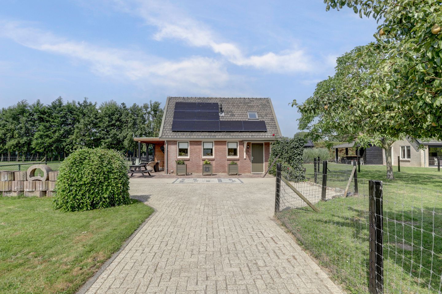 Foto 44 van Burgemeester van der Lelystraat 103