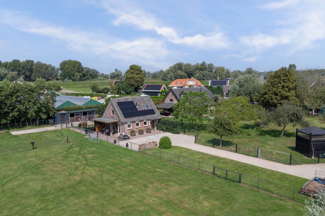 Foto 46 van Burgemeester van der Lelystraat 103