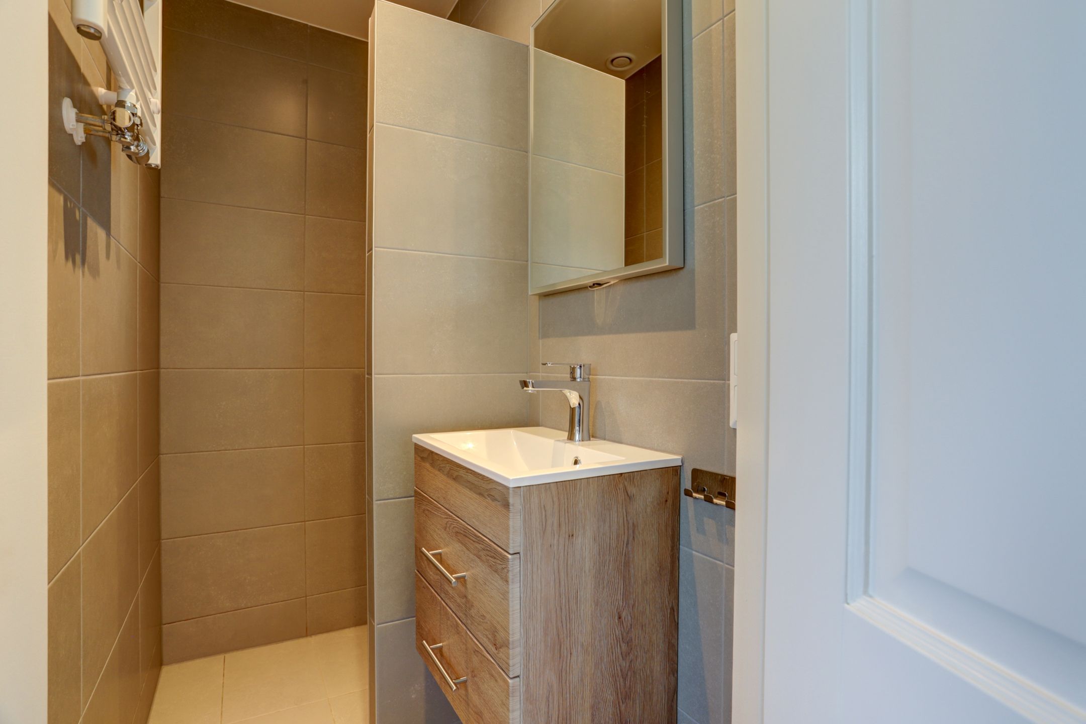 Foto 54 van Burgemeester van der Lelystraat 103