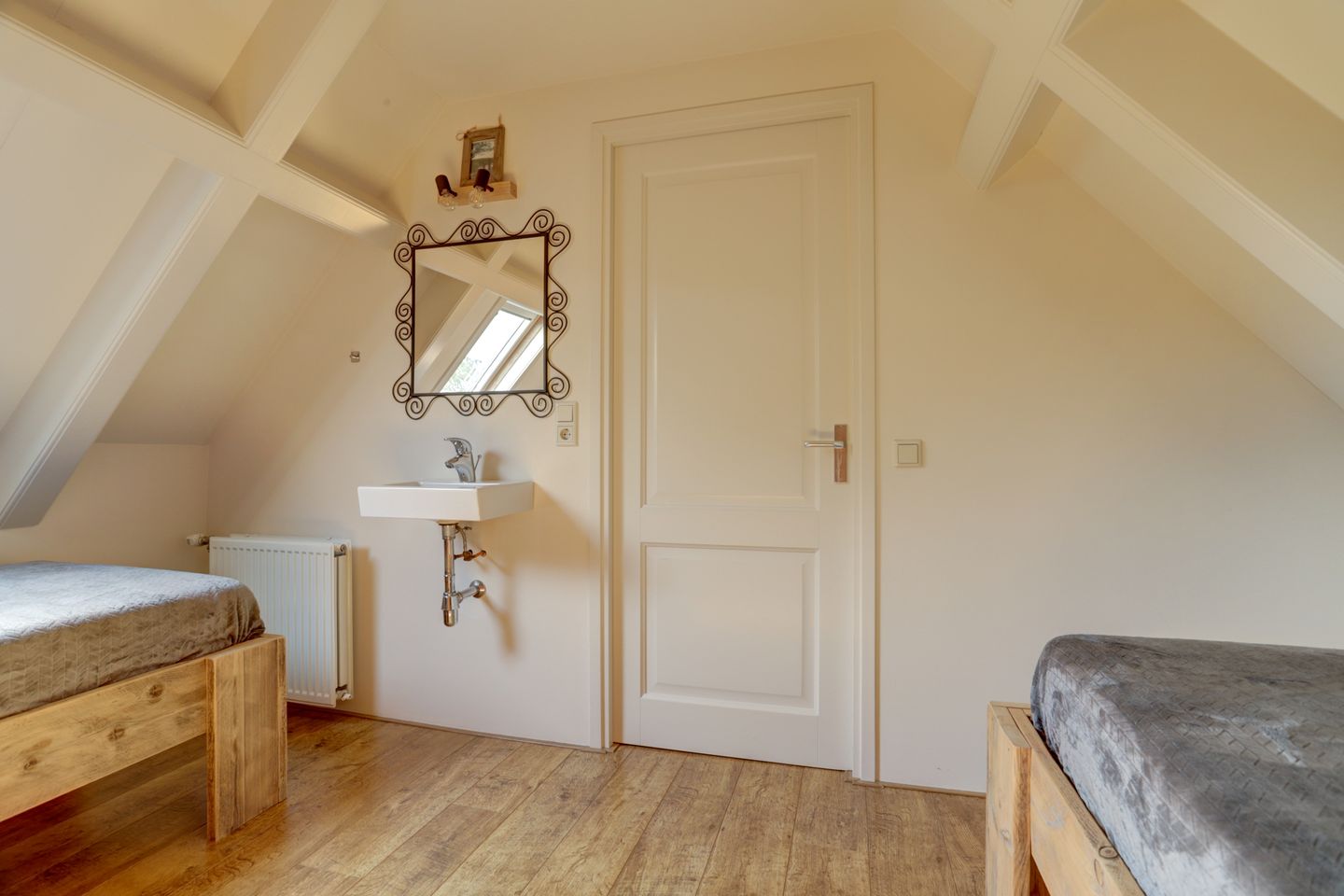 Foto 59 van Burgemeester van der Lelystraat 103