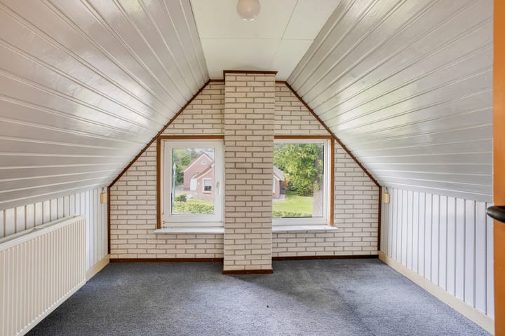 Photo 26 of Veenweg 2