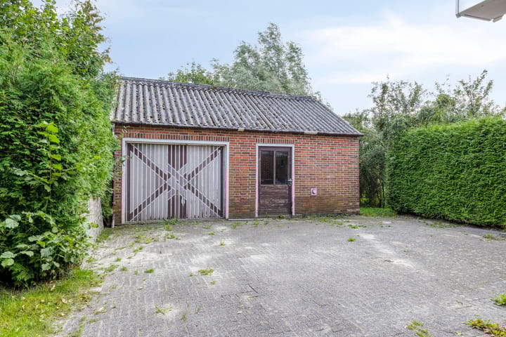 Photo 34 of Veenweg 2