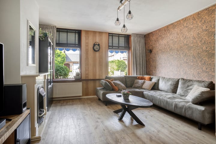 Foto 4 van Prins Bernhardstraat 13