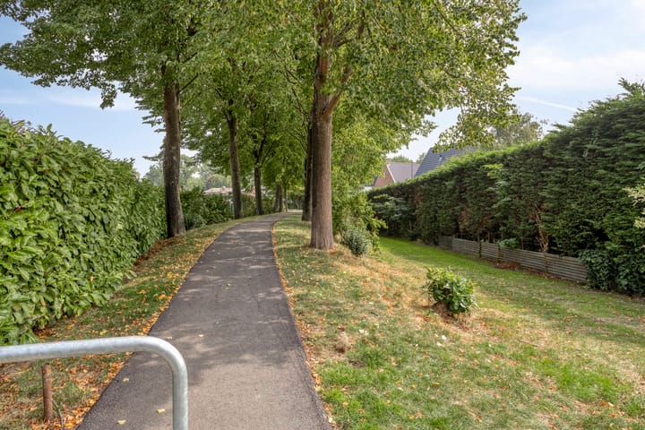 Foto 24 van Prins Bernhardstraat 13