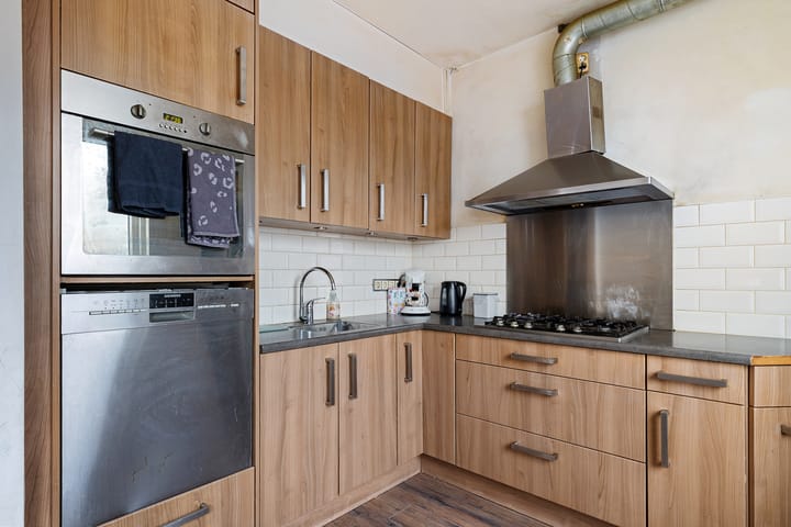 Photo 10 of Kamperfoeliestraat 45