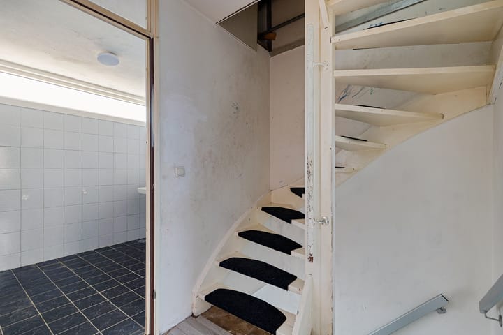 Photo 18 of Kamperfoeliestraat 45