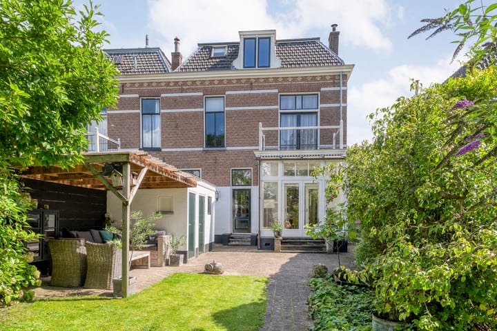 Foto 49 van Burgemeester van Engelenweg 64