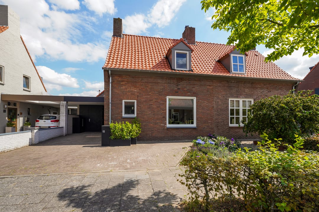 Photo 2 of Dr.P.M.Hoekstraat 12
