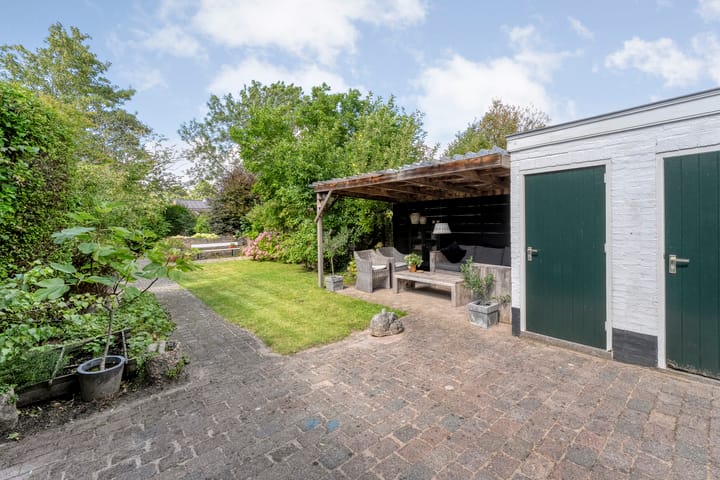 Foto 53 van Burgemeester van Engelenweg 64