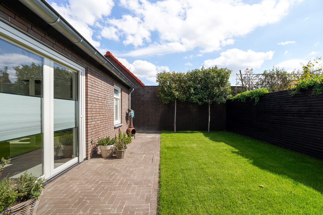 Photo 61 of Dr.P.M.Hoekstraat 12