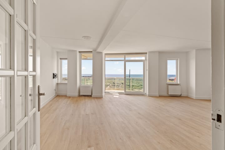 Photo 6 of Koningin Wilhelmina Boulevard 6-C