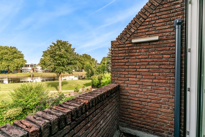 Foto 33 van Oxfordlaan 15