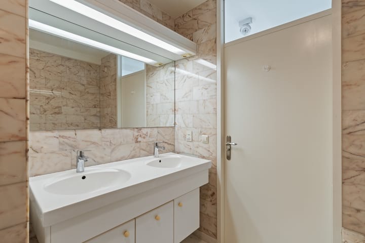 Photo 22 of Koningin Wilhelmina Boulevard 6-C