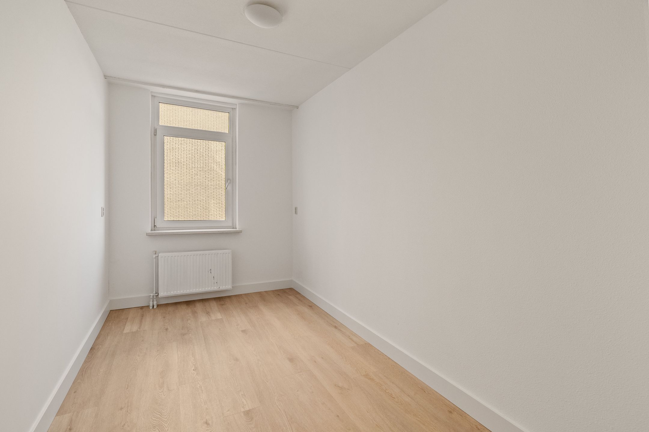 Foto 24 van Koningin Wilhelmina Boulevard 6-C